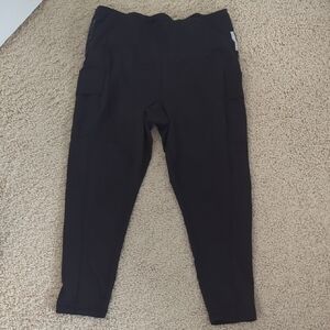 Xersion Black Active Leggings Cropped Pre owned